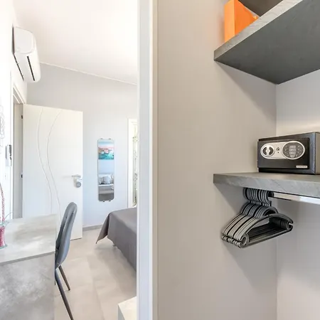 فندق مبيت وإفطار Dei Due Mari 3*